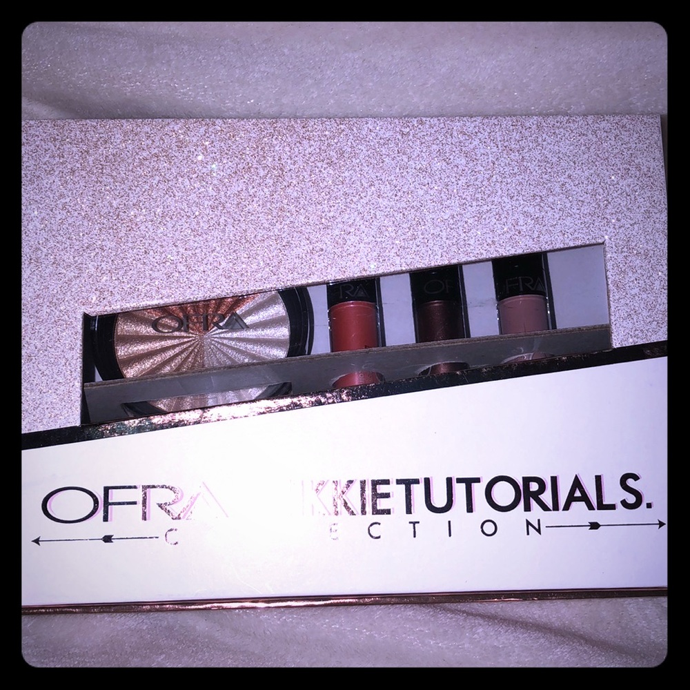 🆕4 Piece Ofra X NikkieTutorials Set